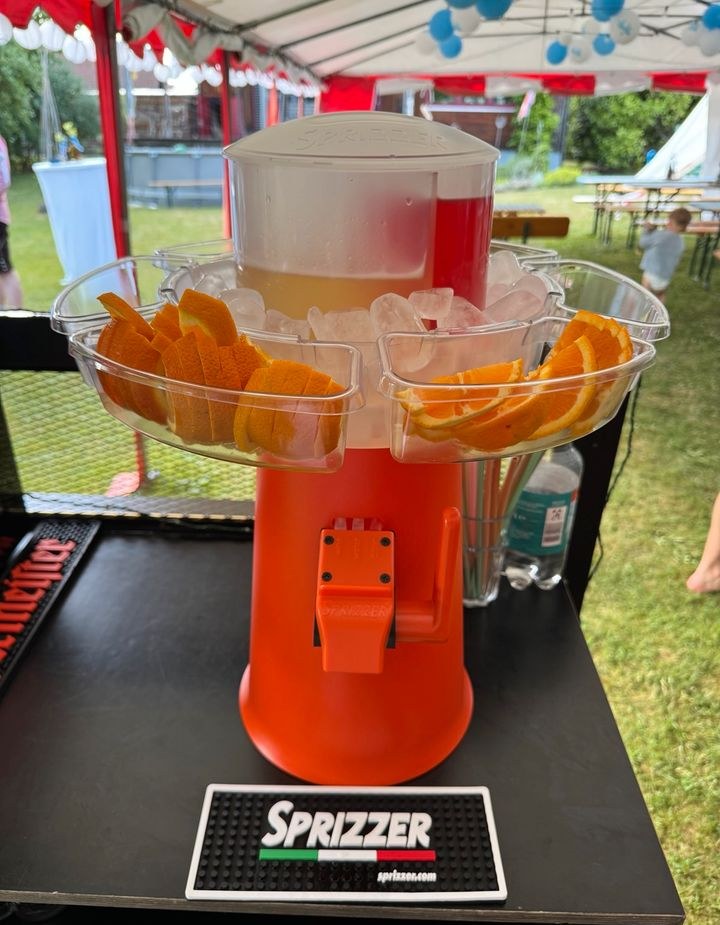 Sprizzer Aperol Spritz Maschine mieten in Illertissen