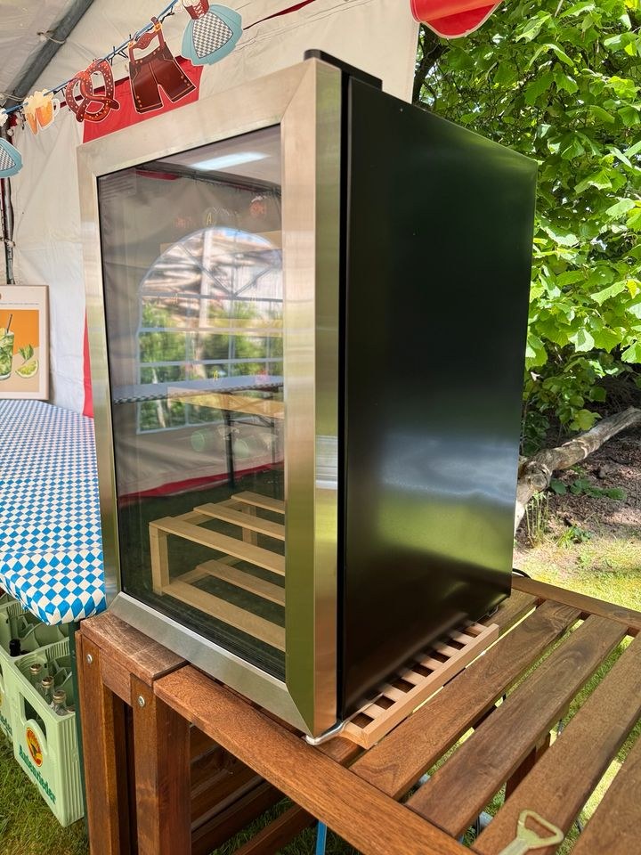 Wein Kühlschrank mieten in Illertissen – Getränke kalt für alle – 3