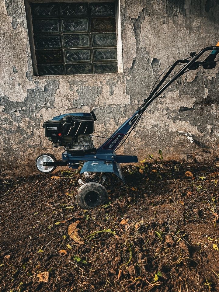 Gartenfräse Motorhacke Gartenhacke Bodenhacke mieten in Illertissen – 3