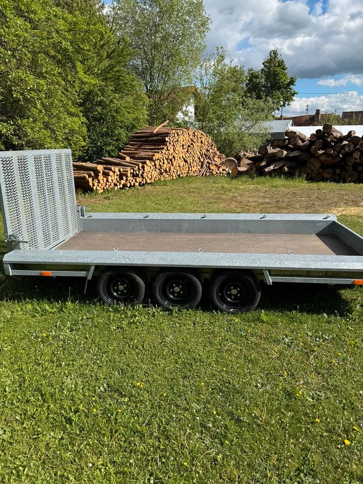 Baumaschinenanhänger Maschinentransportanhänger mieten in Illertissen – 2
