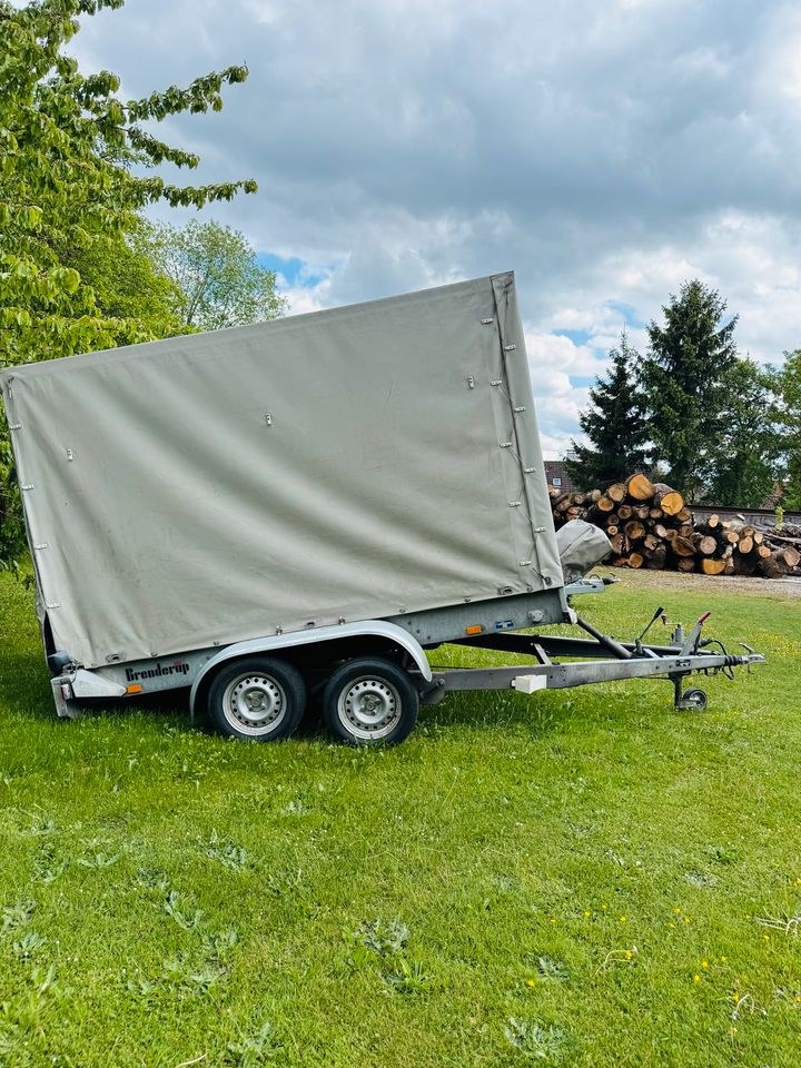 Großer Planenanhänger 2t Transportanhänger Umzug mieten in Illertissen – 2