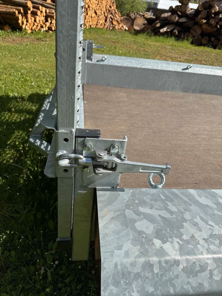 Baumaschinenanhänger Maschinentransportanhänger mieten in Illertissen – 4