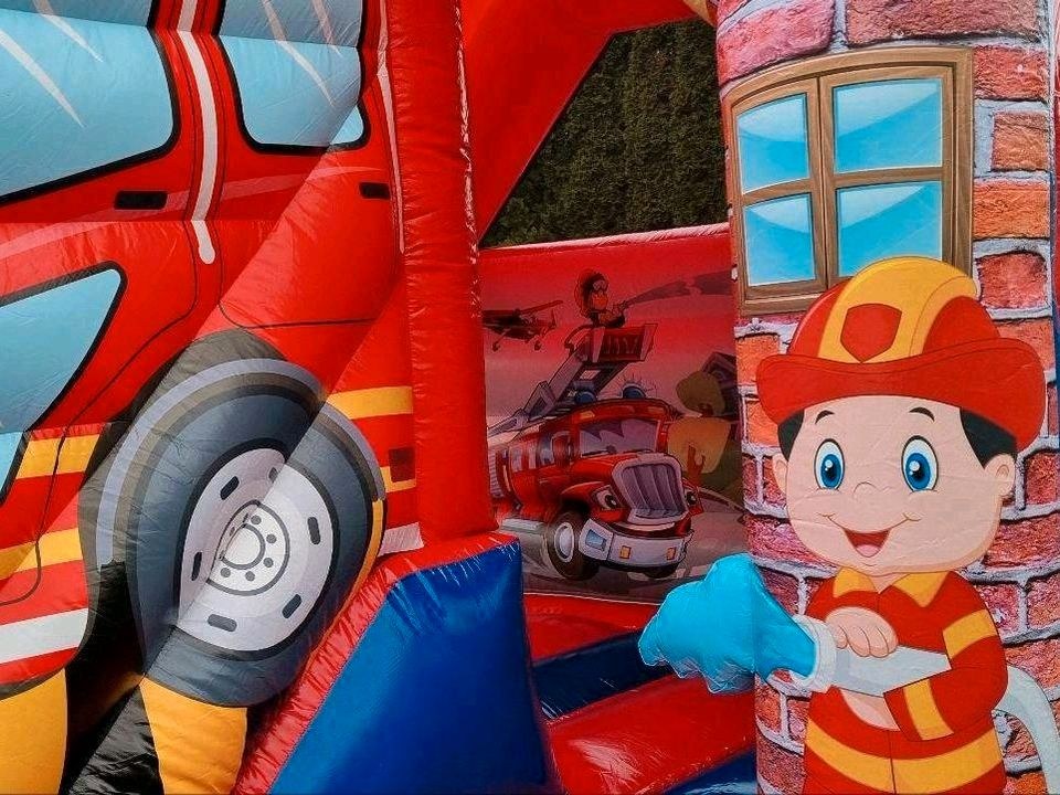 Hüpfburg Feuerwehr mieten in Jülich – Hüpfspaß für jede Feier – 3