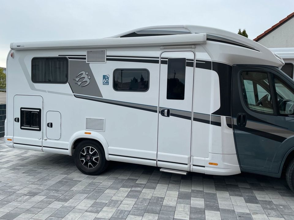 Wohnmobil Hund Knaus 4 Personen Hundeboxeneinbau mieten – 2