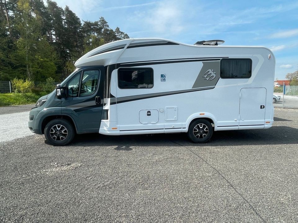 Wohnmobil Hund Knaus 4 Personen Hundeboxeneinbau mieten – 3