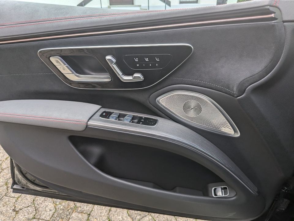 Mercedes VIP EQS 580 4 Matik mieten in Laichingen – fair mieten – 4