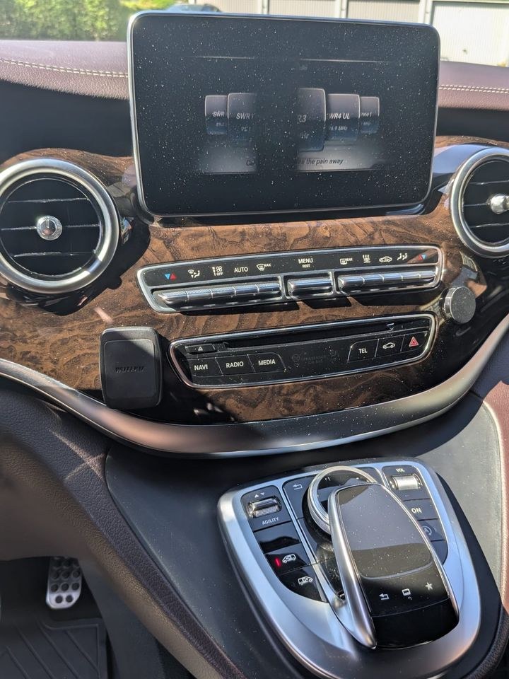 7 Sitzer Mercedes Benz V Klasse Allrad Automatik mieten in Laichingen – 4