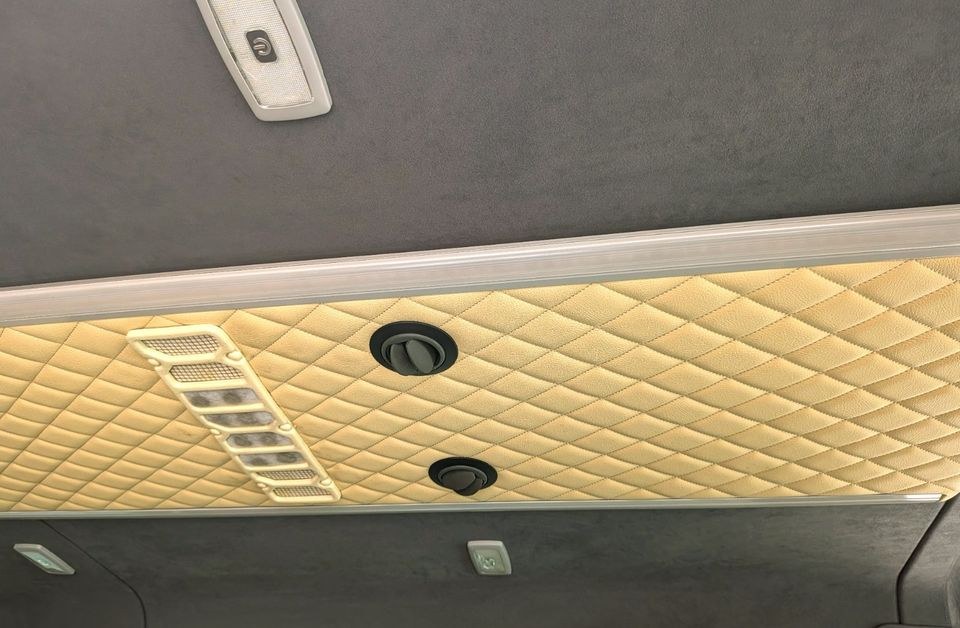 Merceders Sprinter VIP Bus 8 1,9 Sitzer mieten in Laichingen – 4