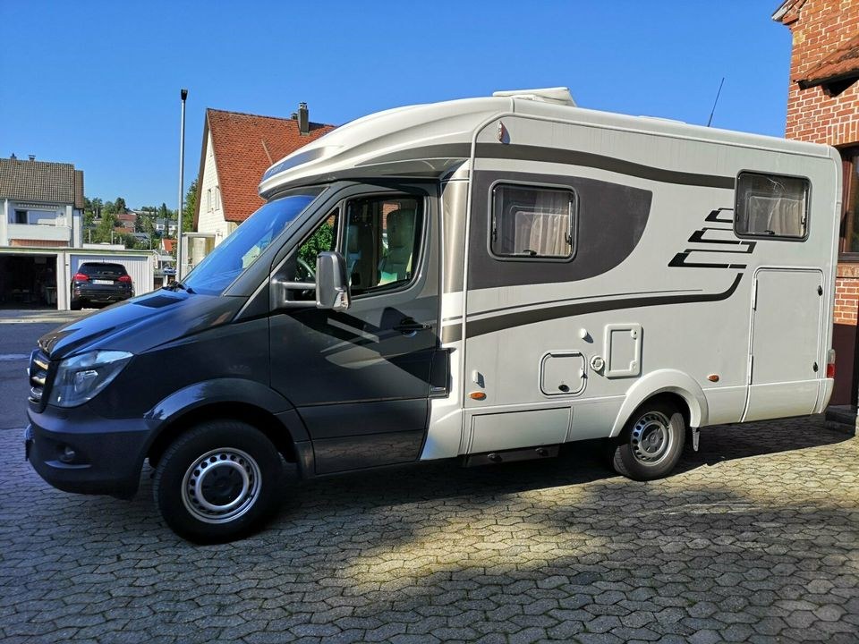 Wohnmobile Mercedes Hymer Vollaustattung mieten in Laichingen – 3
