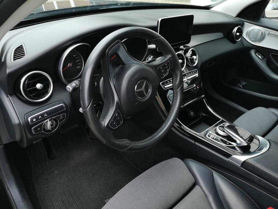 Mercedes C klasse Kombi Automatik Diesel mieten in Laichingen – 4
