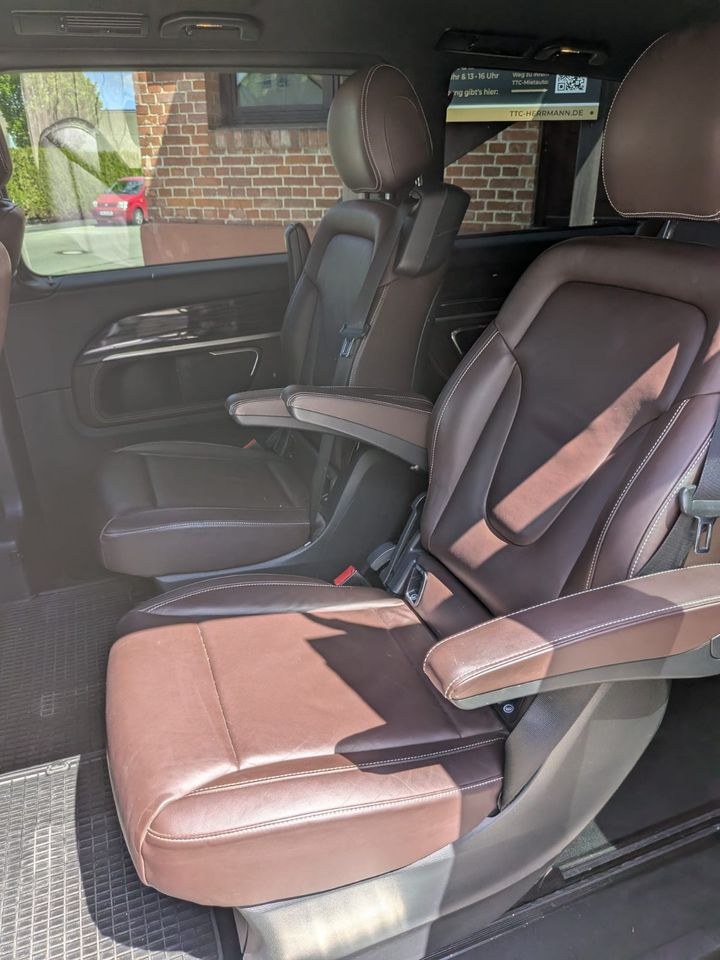 V Klasse Premium Fahrzeug Mercedes Benz 7 Plätze mieten in Laichingen – 3