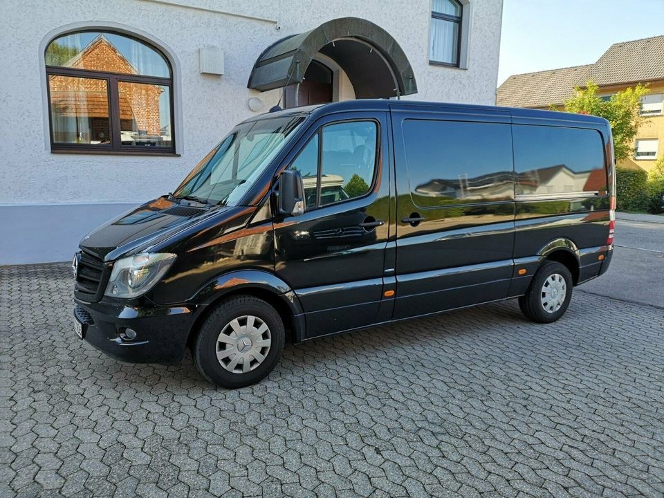 Transporter Mercedes Sprinter Umzug mieten in Laichingen