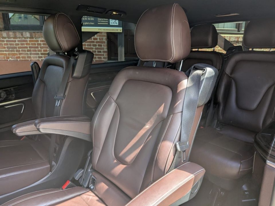V Klasse 7 Sitzer Automatik Allrad Mercedes mieten in Laichingen – 4