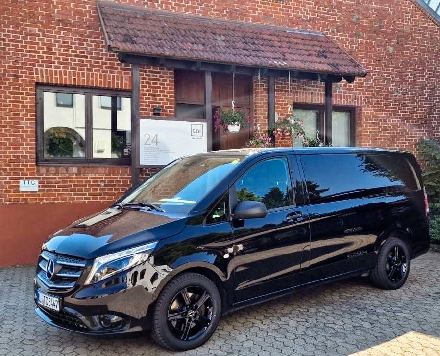 Mercedes Bus Vito 5 Sitzer großer Kofferraum mieten in Laichingen