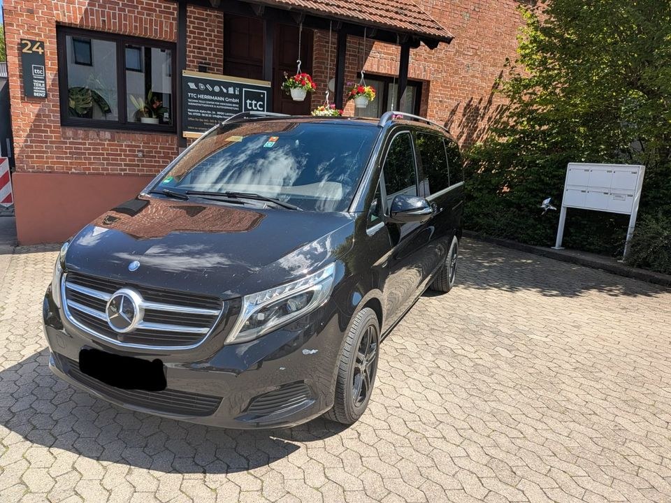 V Klasse Premium Fahrzeug Mercedes Benz 7 Plätze mieten in Laichingen
