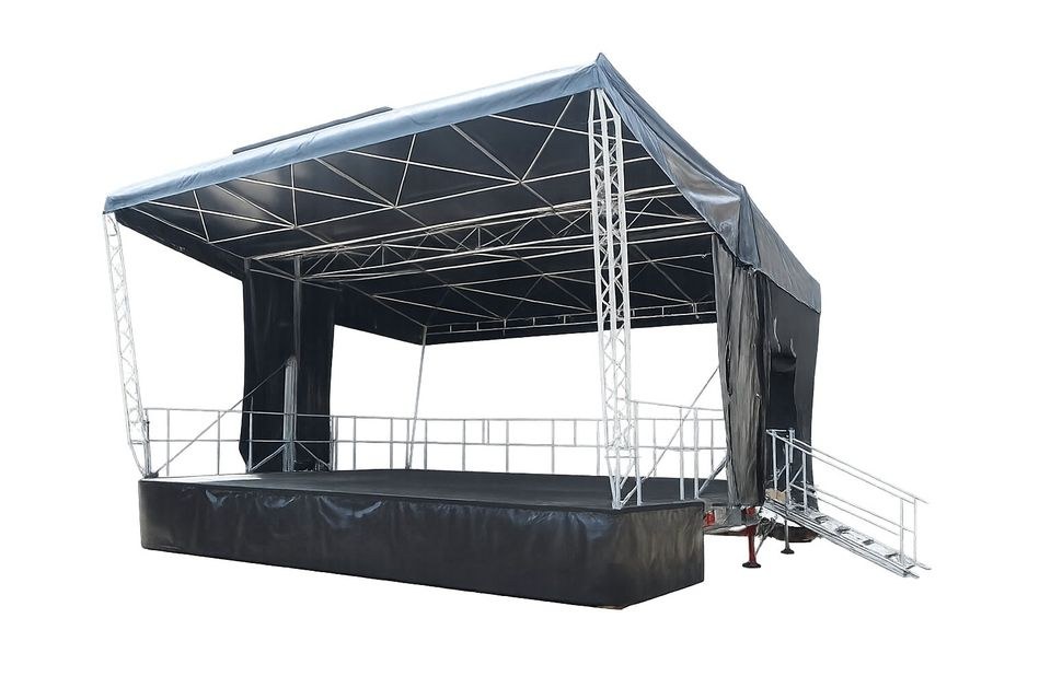 mobile Trailer Bühne Stretchzelt Truss Bütec mieten