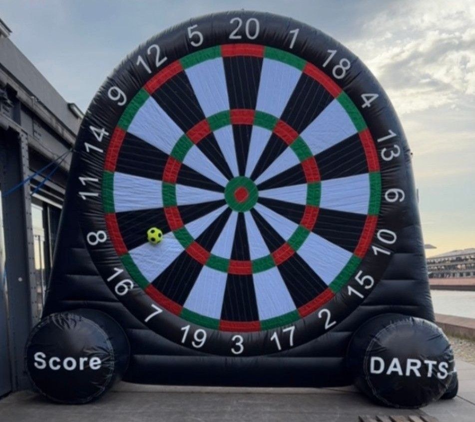 Fußball Dart 5m Höhe Dartscheibe Bällen mieten in Weyhe – Spiel & Spaß