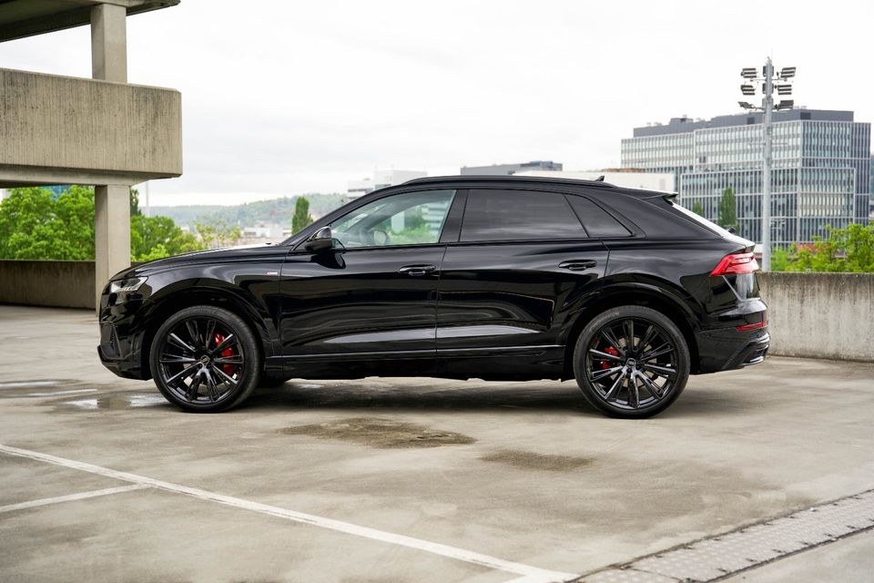 Audi Q8 50TDI Competition Plus mieten bei Vabro – Fahrspaß auf Zeit – 3