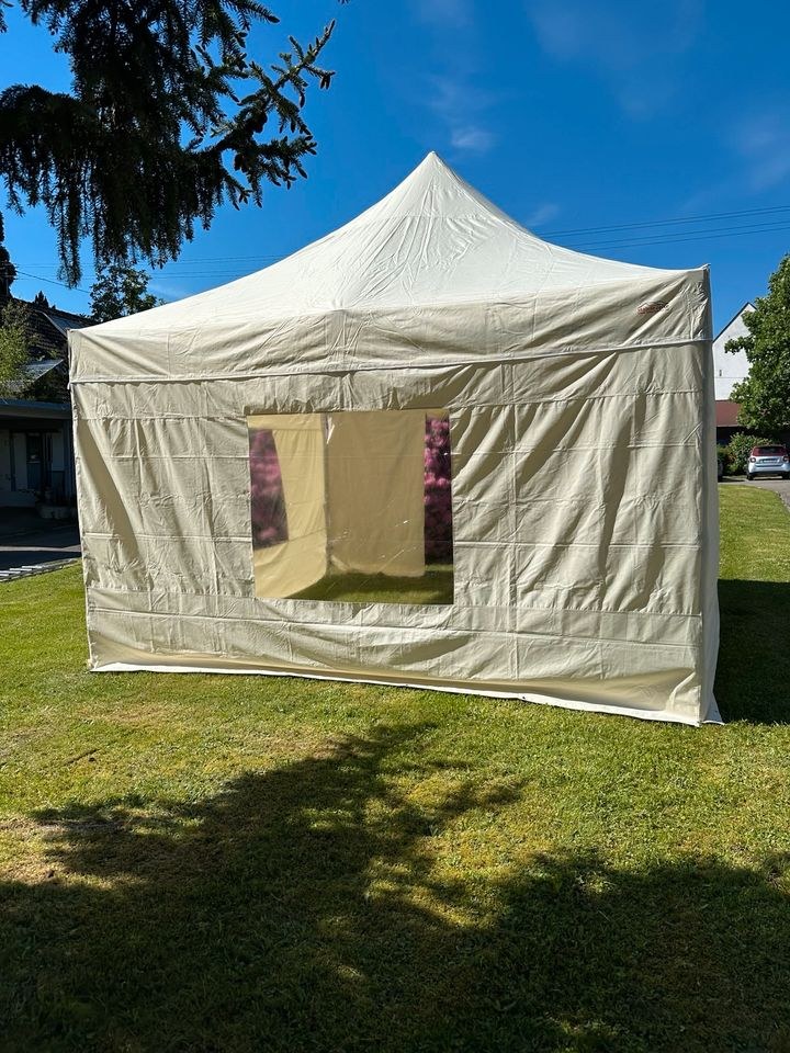 Zelt 4 x Faltpavillon Partyzelt Gartenzelt mieten in Kirchzarten – 3