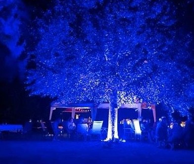 RGB Fluter Strahler LED Partylicht mieten in Kirchzarten