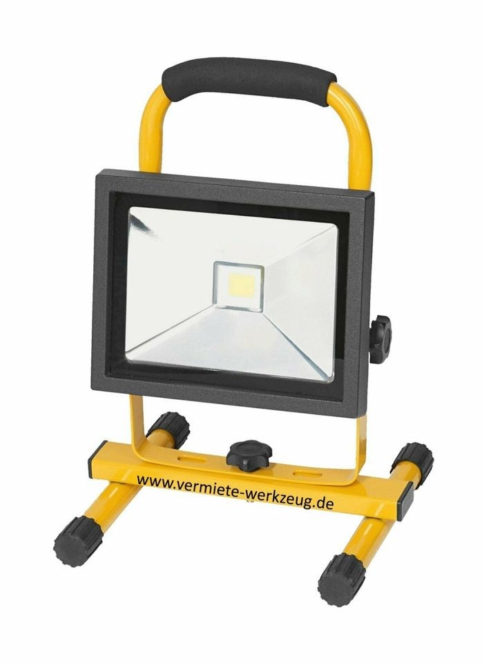 LED Baustrahler ohne Stativ mieten in Sundern (Sauerland) – 2