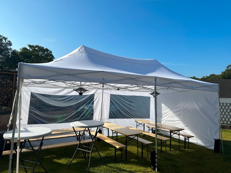 Partyzelt Pop Up Zelt Festzelt 6x3 Meter mieten in Herten