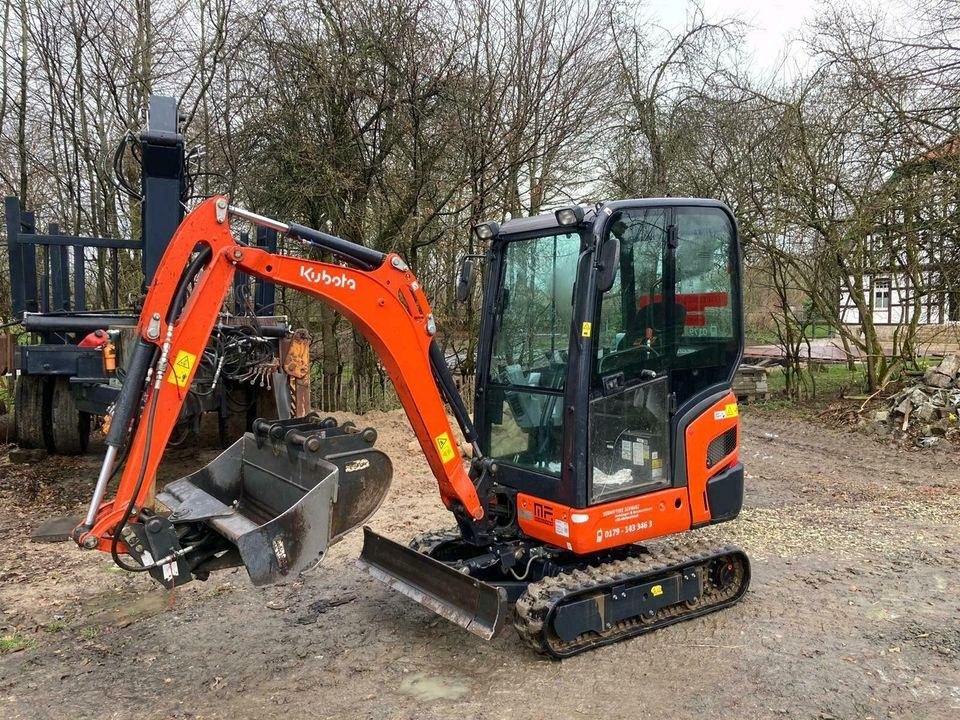 Kubota Minibagger mieten bei Vermietung Schwarz