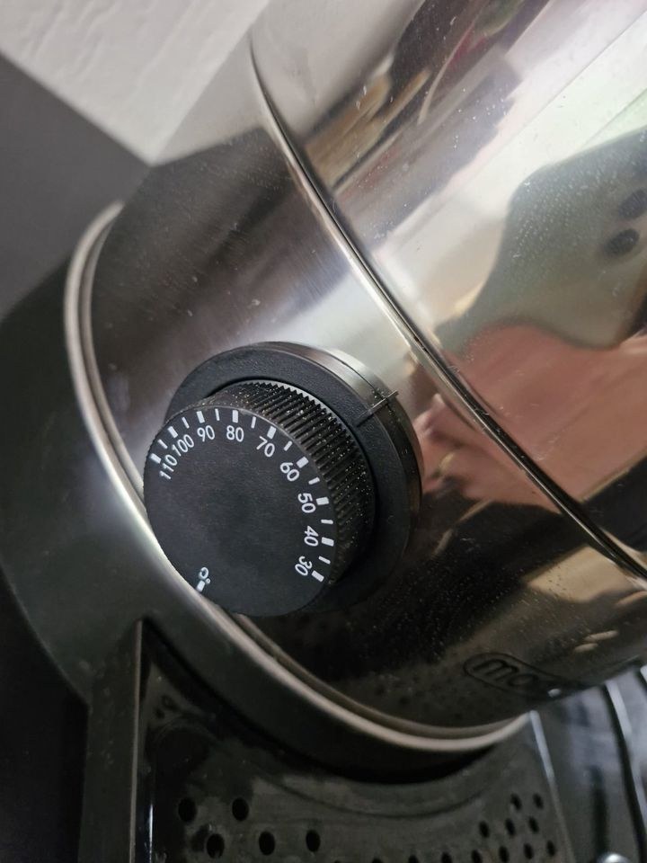 Glühweinkocher Suppenwärmer 9 L Glühweintassen mieten in Stadthagen – 2