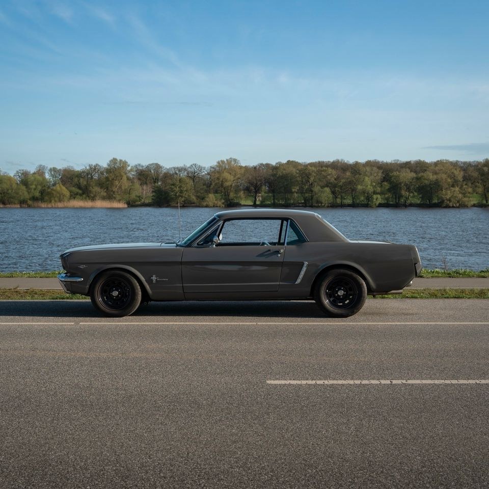Ford Mustang Oldtimer mieten bei Vibedrive – für Hochzeit & Ausfahrt – 2