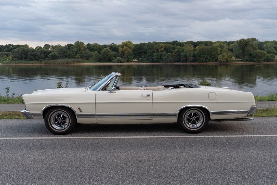 Ford Galaxie Oldtimer mieten bei Vibedrive – für Hochzeit & Ausfahrt – 3