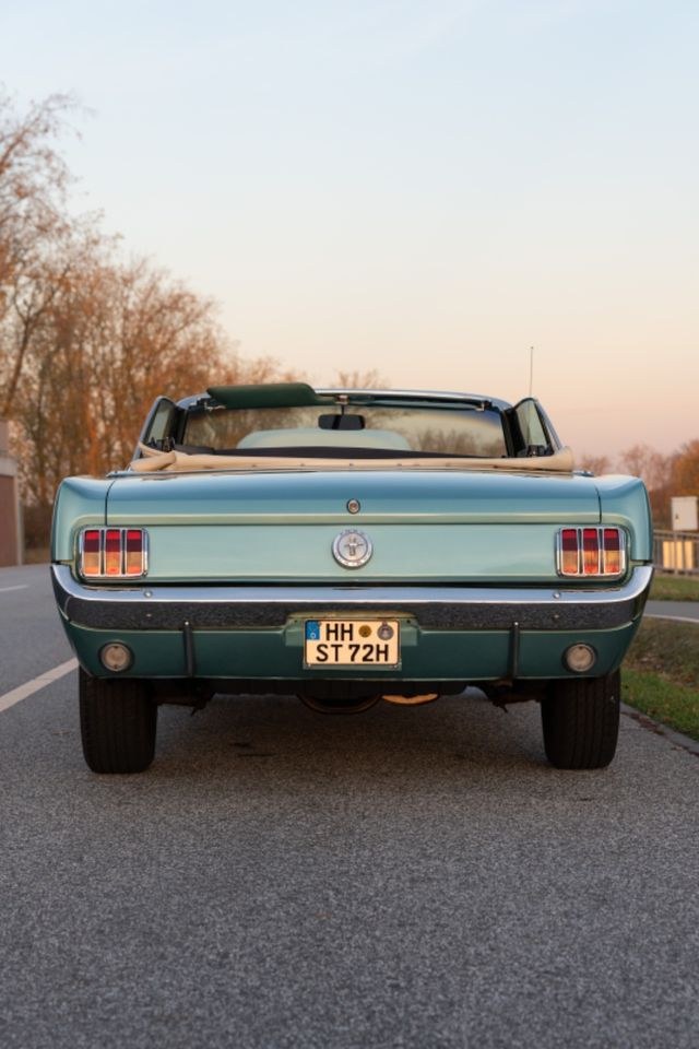 Ford Mustang Cabrio Oldtimer mieten bei Vibedrive – 4