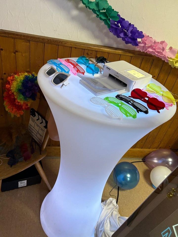 Stehtisch Klassisch LED Ambiente mieten in Hanau – für Empfang & Party – 2