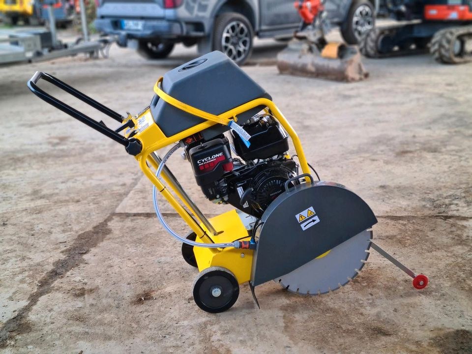 Fugenschneider 500 mm Benzin Wacker Neuson mieten in Weilmünster – 4