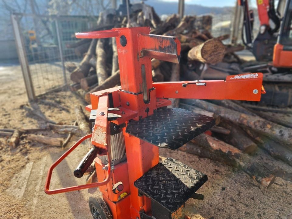 Holzspalter Brennholz spalten max 10 Tonnen 130 mieten in Weilmünster – 2