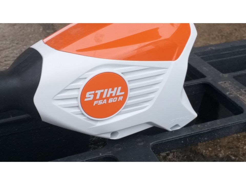 Akku Motorsense 36V 2x 3,1 kg Stihl FSA 60 R mieten in Weilmünster – 3