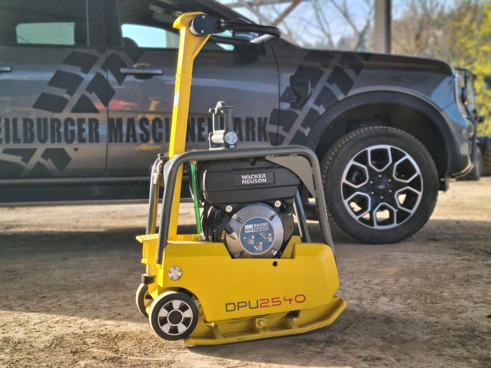 160 kg Rüttelplatte Vibrationsplatte Diesel 400 mieten in Weilmünster – 2