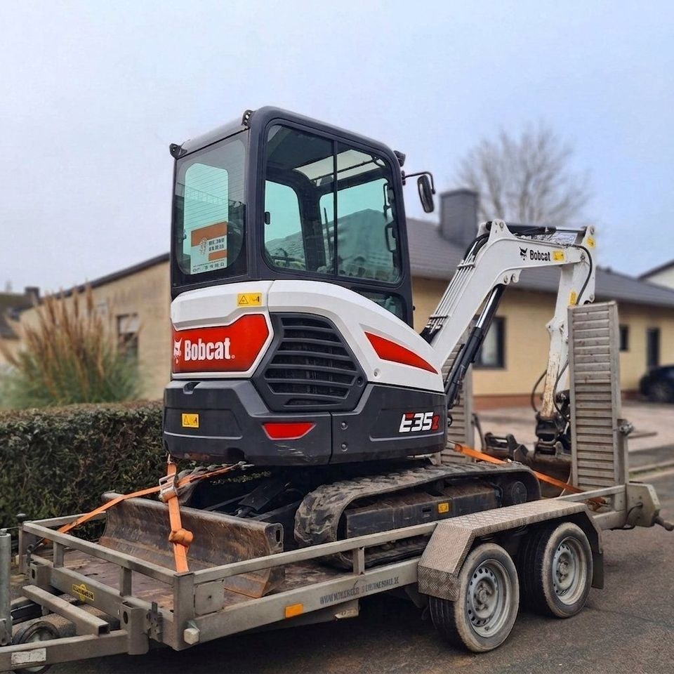 3,5 t Minibagger Kurzheck Bobcat E35z 1 Monat mieten in Weilmünster