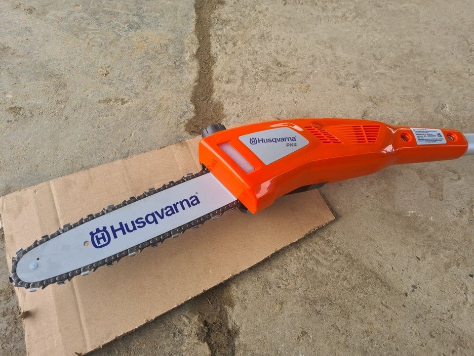 Akku Hochentaster 4 m Reichweite Husqvarna 120i mieten in Weilmünster