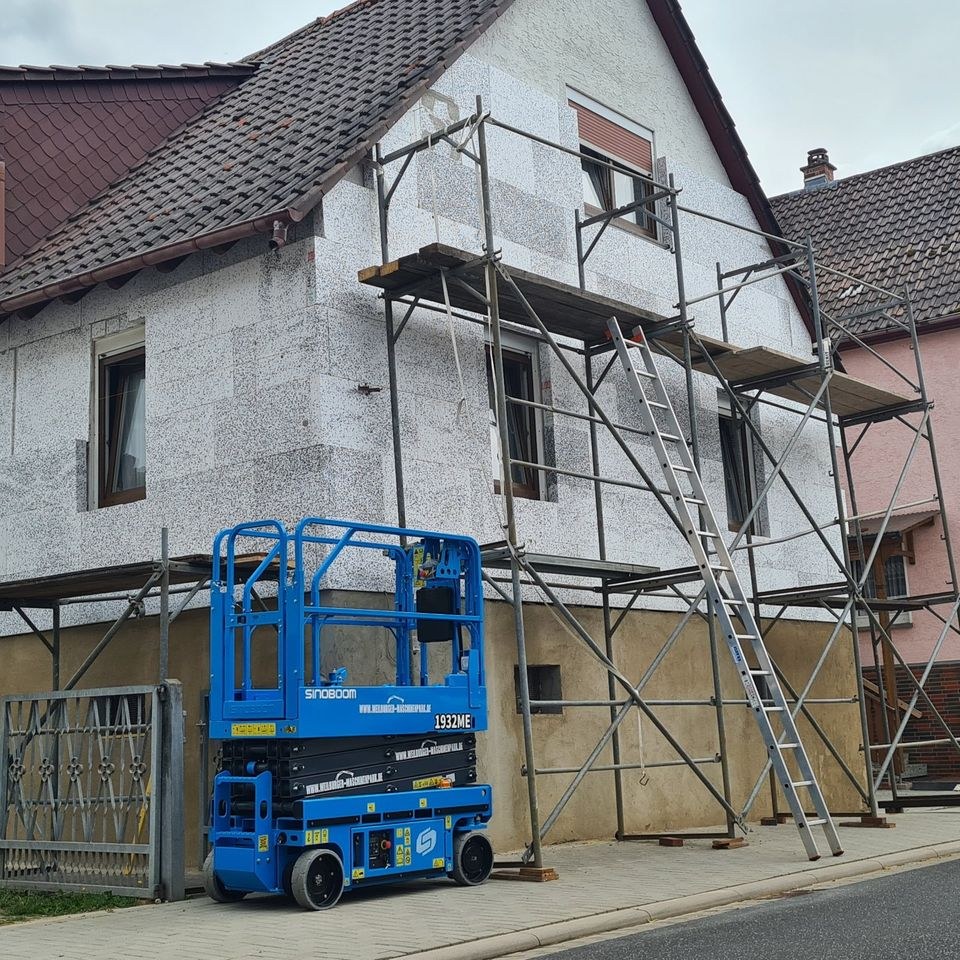 7,8 m Scherenbühne Arbeitsbühne 230 kg Traglast mieten in Weilmünster – 2