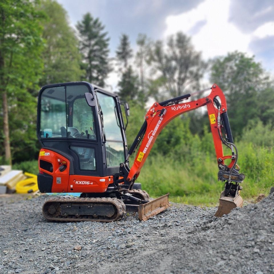 1,6 t Minibagger Bagger 99 cm breit Anlieferung mieten in Weilmünster – 3