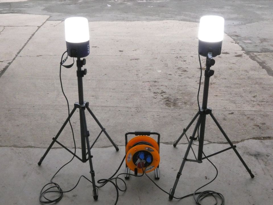 360° Baustrahler LED Stativ Aufhängung 6k Lumen mieten in Weilmünster