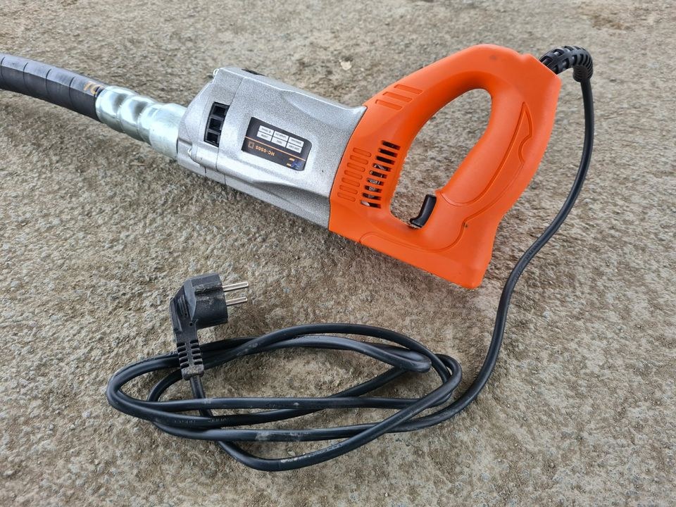 Betonvibrator Betonrüttler Innenrüttler 230 V mieten in Weilmünster – 3