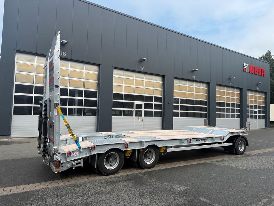 Tieflader Baustoffanhänger mieten bei Weka Rental