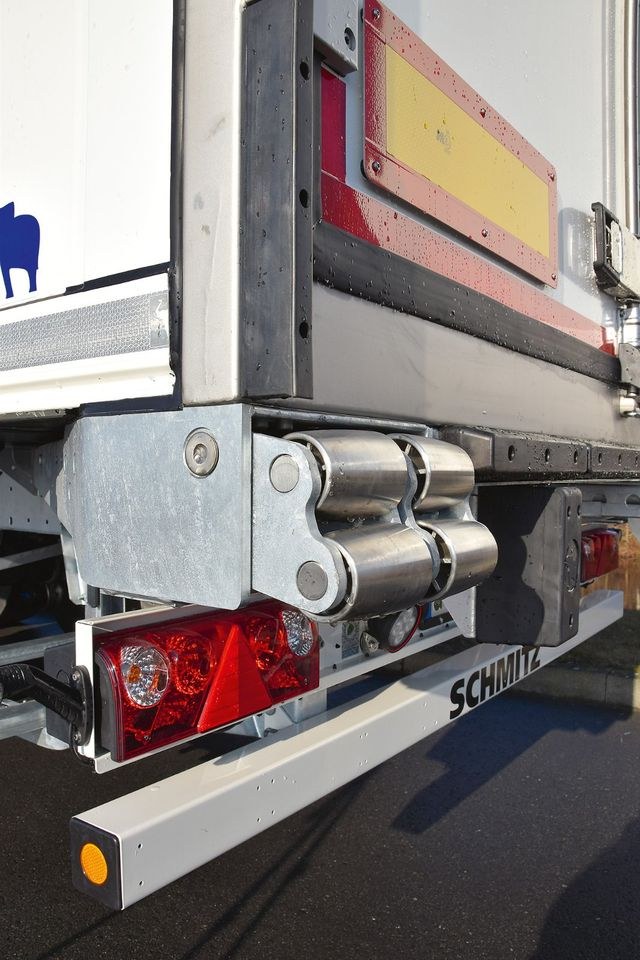 Kühlauflieger Kühler Doppelstock mieten bei Weka Rental – 4