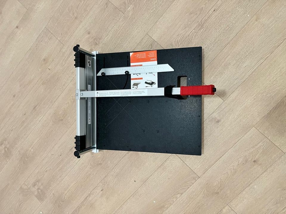 Laminatschneider Venylschneider Parkettschneider mieten – 2