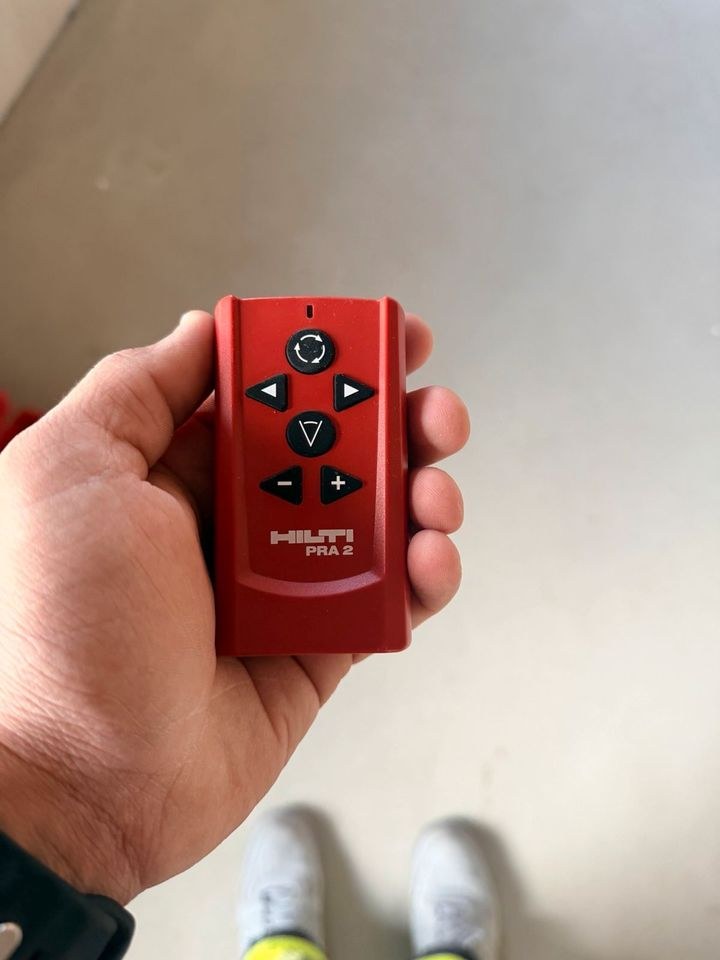 Hilti PR 30 HVS Rotationslaser Komplettset mieten in Steffenberg – 2