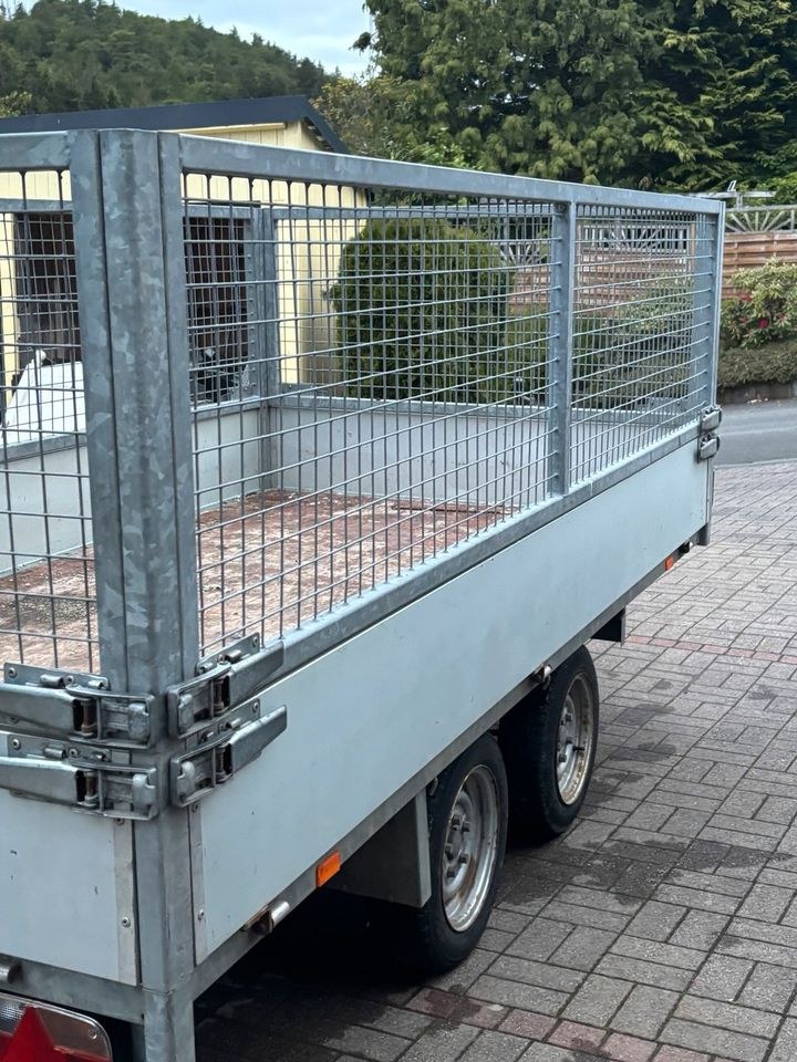 2 Tonnen Anhänger Gitter mieten in Steffenberg – für Umzug & Baumarkt – 3