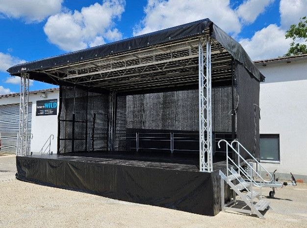 Trailerbühne 8x6m Anhängerbühne Trailerstage mieten – 3