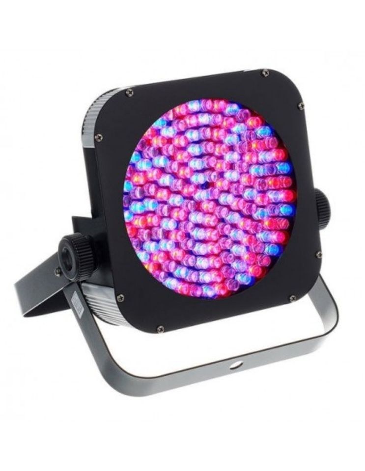 LED Panel kompakter Fluter N mieten in Brunn Kreis Regensburg – 2
