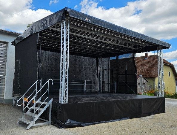 Trailerbühne 8x6m Anhängerbühne Trailerstage mieten – 4